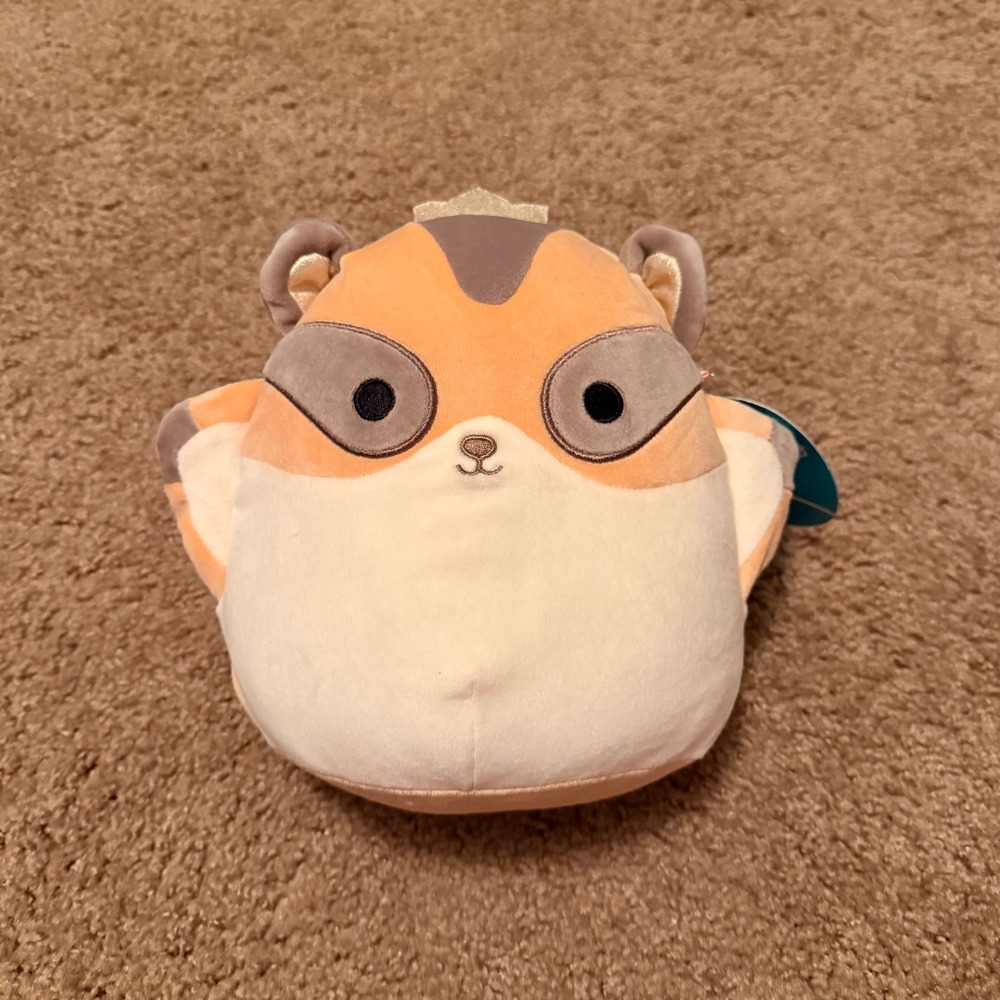 Squishmallows Ziv the Flying Squirrel 8 Inch Plush Gold Crown Kellytoy NWT